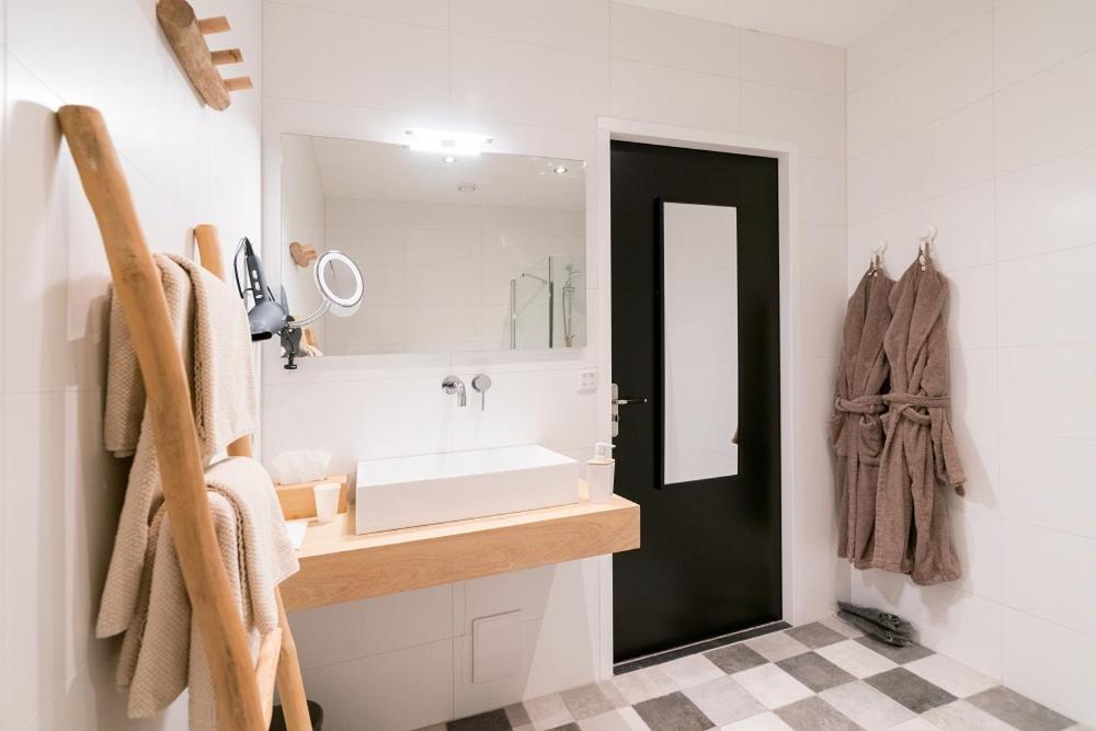 B&B De Dorpshoeve Etten Eksteriør billede